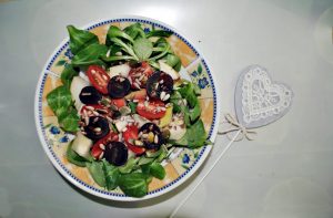 Ovocno-zeleninový šalát